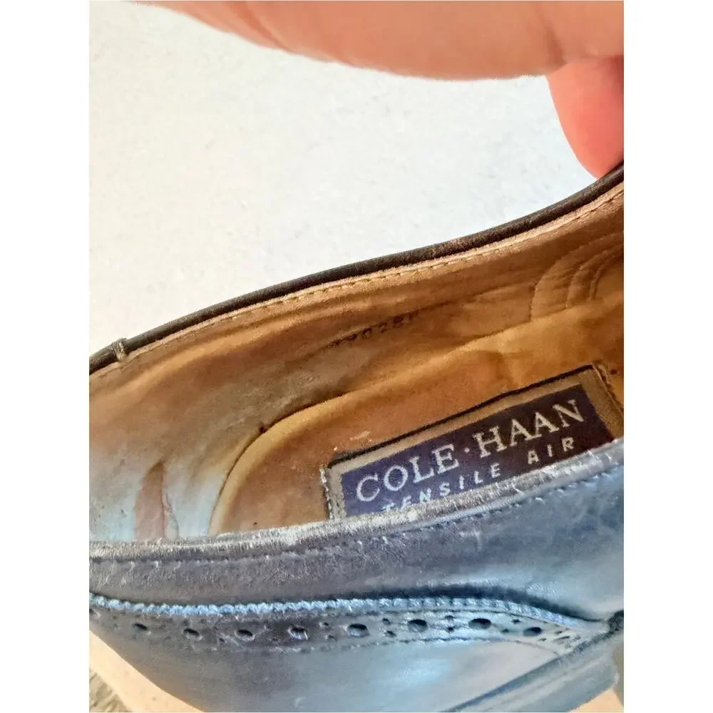 Cole Haan Black Leather Wingtip Oxfords men size 10.5 classic vintage old money